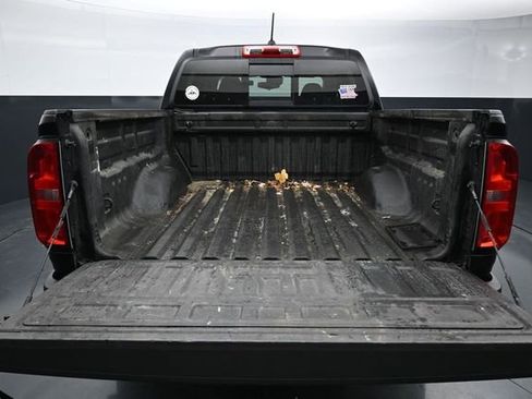 Used 2020 Chevrolet Colorado LT w/ Safety Package AWD/4WD image 9