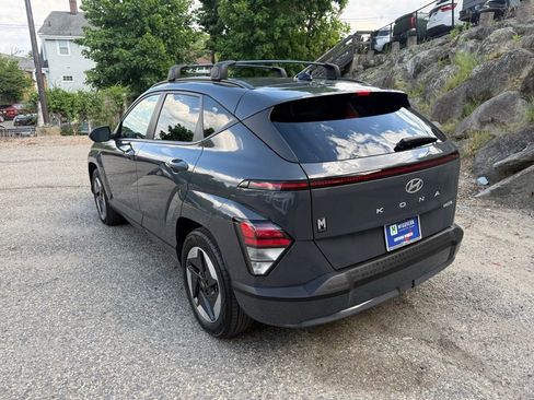 Certified 2024 Hyundai Kona SEL FWD image 3