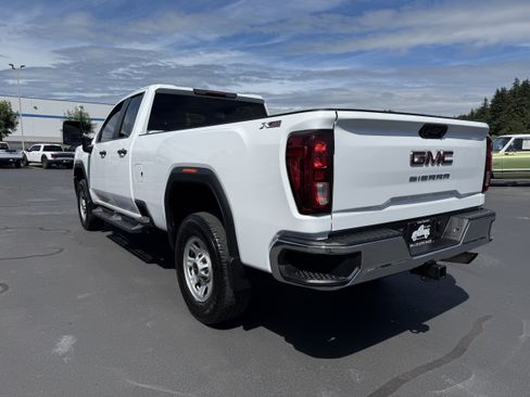Used 2024 GMC Sierra 2500 Pro w/ Convenience Package AWD/4WD image 8