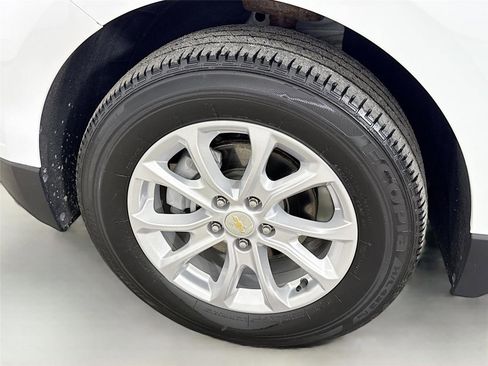 Used 2020 Chevrolet Equinox LT AWD/4WD image 31