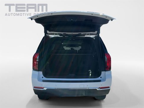 New 2026 GMC Yukon XL Elevation w/ LPO, Get Active Package image 13