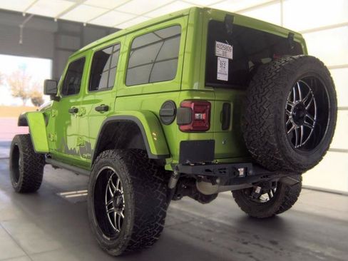 Used 2019 Jeep Wrangler Unlimited Rubicon AWD/4WD image 5