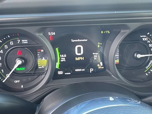 Used 2024 Jeep Wrangler High Altitude AWD/4WD image 16