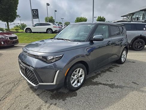 Certified 2024 Kia Soul LX w/ Option Group 015 FWD image 7