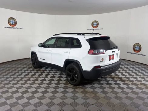 Used 2019 Jeep Cherokee Latitude Plus AWD/4WD image 21