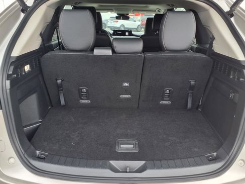 Used 2025 MAZDA CX-90 3.3 Turbo w/ Preferred Package image 30