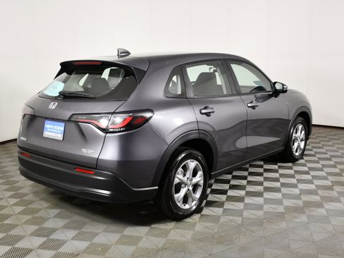 Certified 2024 Honda HR-V LX image 6