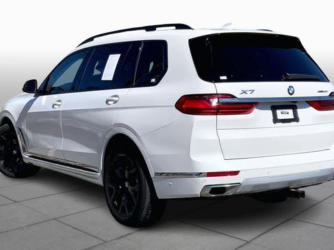 Used 2021 BMW X7 xDrive40i w/ Premium Package image 12