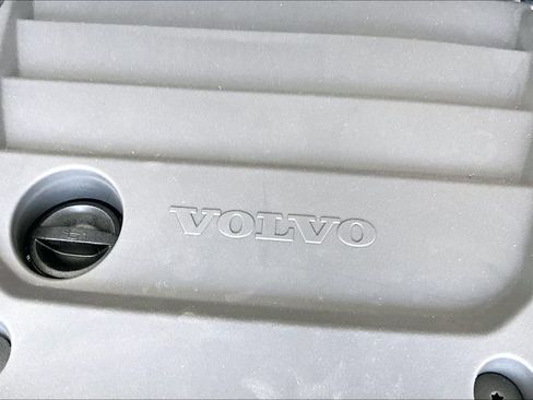 New 2026 Volvo XC40 B5 Ultra w/ Protection Package Premier AWD/4WD image 27