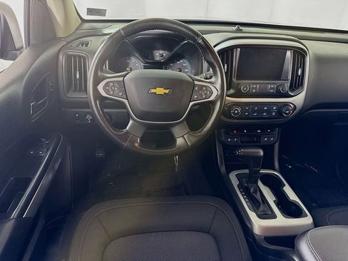 Used 2021 Chevrolet Colorado LT w/ LT Convenience Package image 22