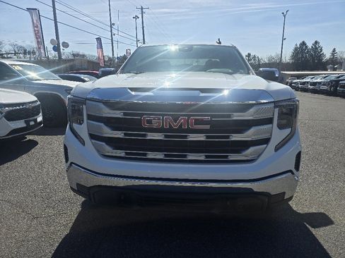 Used 2023 GMC Sierra 1500 SLE image 5