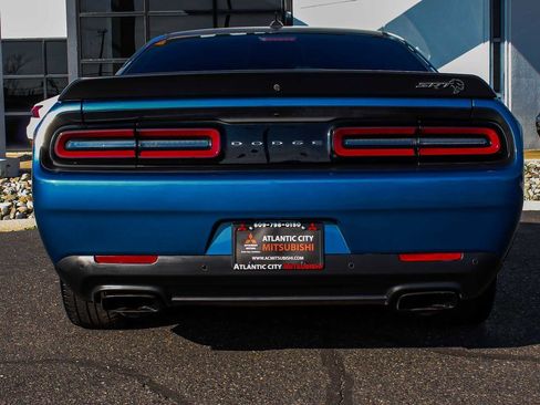 Used 2022 Dodge Challenger SRT Hellcat w/ Plus Package image 5