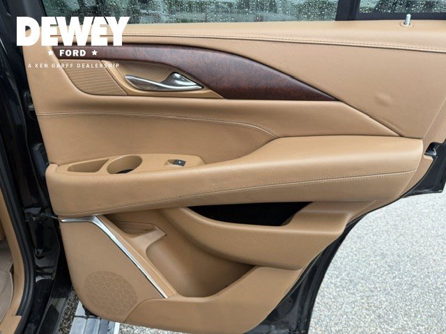 Used 2017 Cadillac Escalade Platinum AWD/4WD image 41
