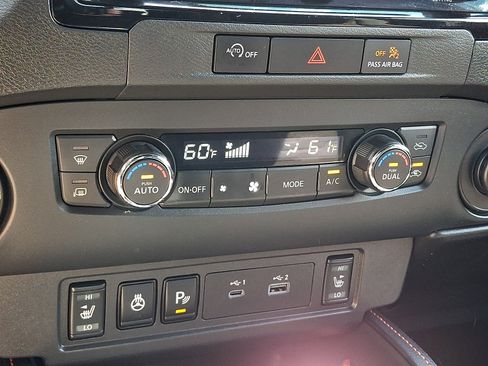 Certified 2023 Nissan Frontier PRO-4X w/ Pro Convenience Package AWD/4WD image 17
