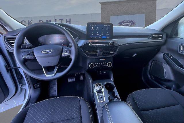 Certified 2025 Ford Escape Active AWD/4WD image 7