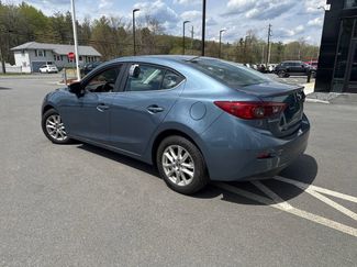 Used 2016 MAZDA MAZDA3 i Touring FWD video 3