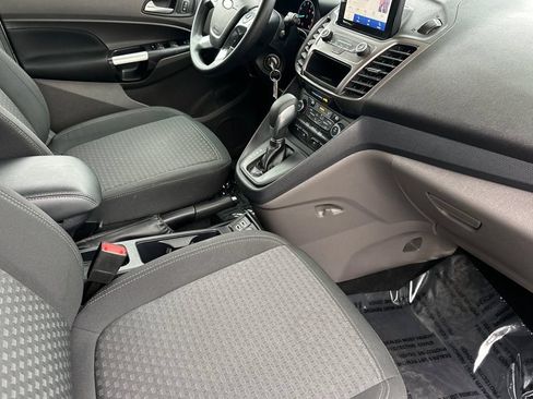 Certified 2021 Ford Transit Connect XLT FWD image 16