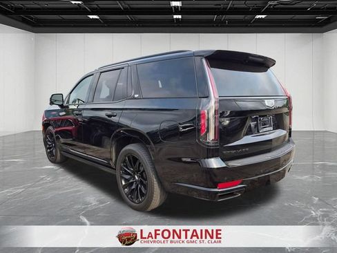 Used 2023 Cadillac Escalade Sport Platinum w/ LPO, ONYX Package AWD/4WD image 5