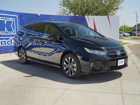 New 2026 Honda Odyssey Elite image 3