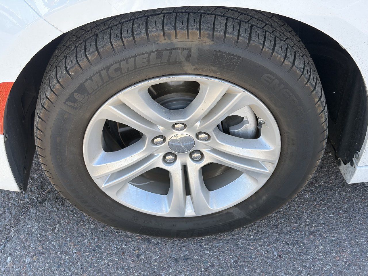 Used 2023 Dodge Charger SXT RWD image 5
