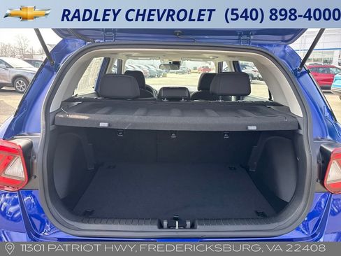 Used 2025 Hyundai Venue SEL image 14