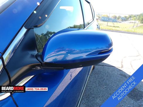 Used 2022 Honda CR-V Touring image 11