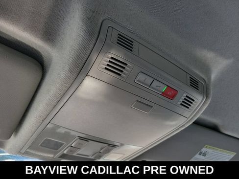 Used 2020 Volkswagen Tiguan SE FWD image 30
