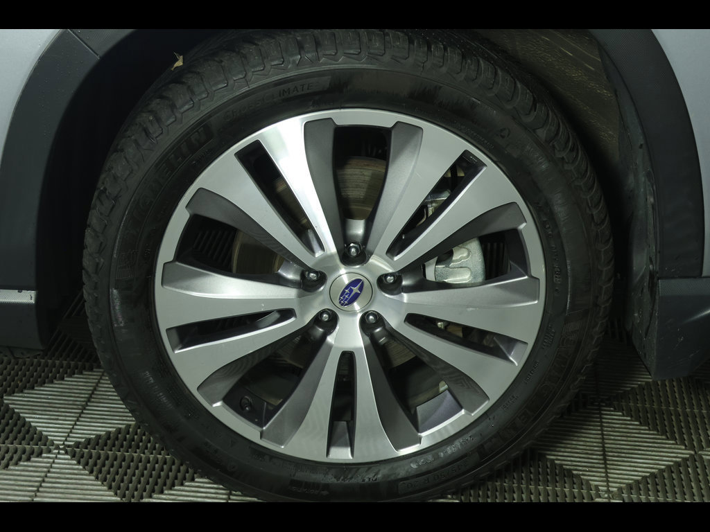 Used 2019 Subaru Ascent Limited AWD/4WD image 15