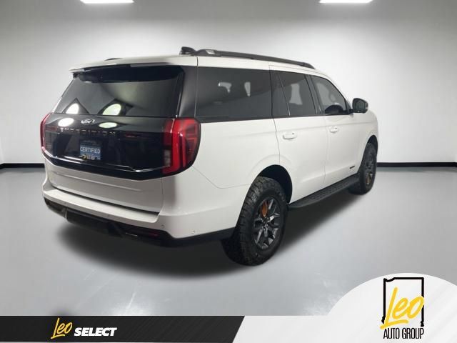 Used 2025 Ford Expedition Tremor AWD/4WD image 6