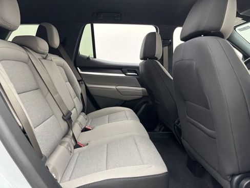 New 2026 GMC Terrain Elevation w/ Black Edition AWD/4WD image 32