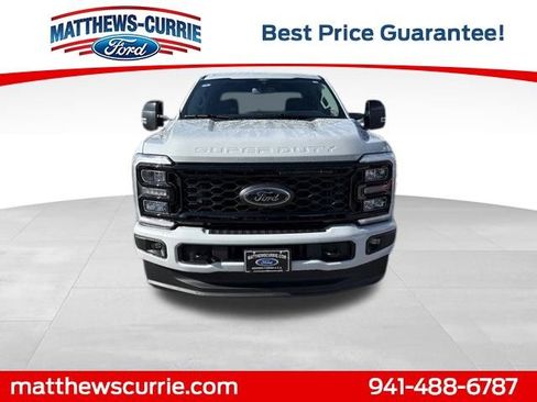 New 2025 Ford F250 Lariat w/ Black Appearance Package image 8
