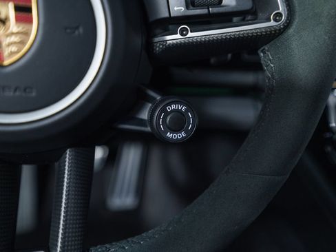 Certified 2025 Porsche Panamera GTS AWD/4WD image 26