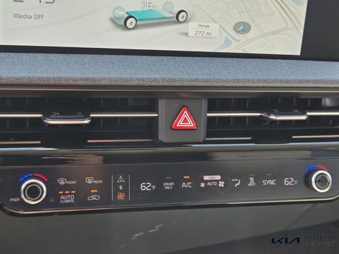 Certified 2024 Kia EV6 Wind AWD/4WD image 25