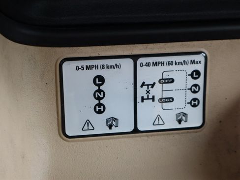 Used 2004 Land Rover Discovery SE AWD/4WD image 46