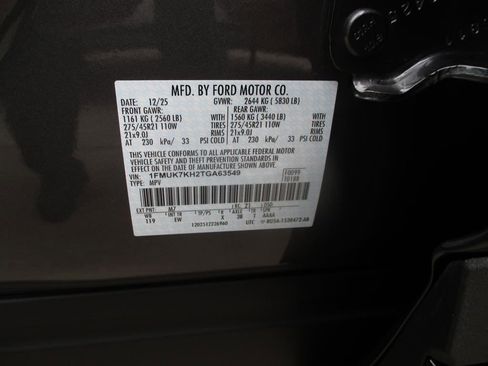 New 2026 Ford Explorer ST-Line w/ ST-Line Street Pack image 16