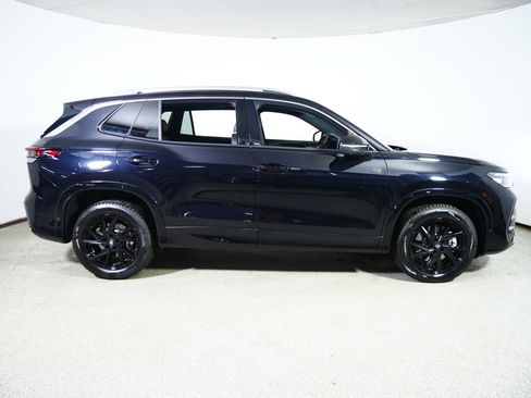 Used 2026 Volkswagen Tiguan SEL R-Line AWD/4WD image 8