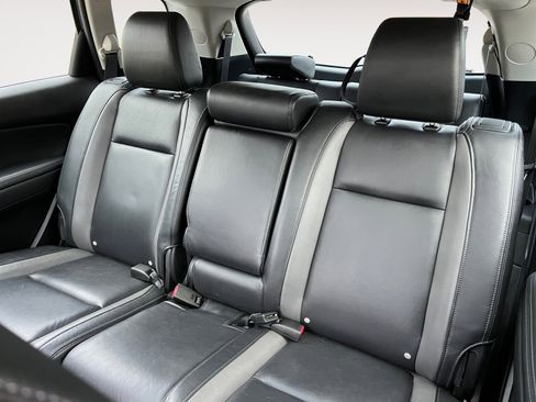 Used 2012 MAZDA CX-9 Touring w/ Moonroof & Bose Audio Pkg image 13