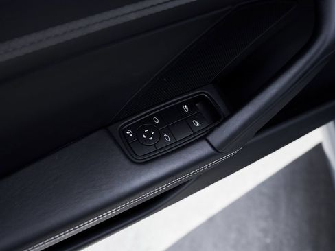 Used 2024 Porsche 911 Targa 4S w/ Premium Package image 27