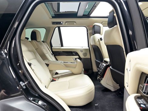 Used 2020 Land Rover Range Rover HSE AWD/4WD image 28