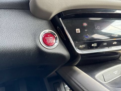 Used 2017 Honda HR-V EX image 18