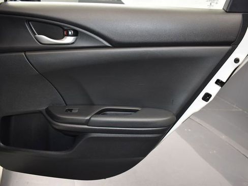 Used 2019 Honda Civic Sport image 14