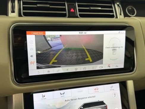 Used 2018 Land Rover Range Rover HSE AWD/4WD image 34