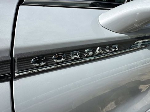 New 2026 Lincoln Corsair Premiere FWD image 8