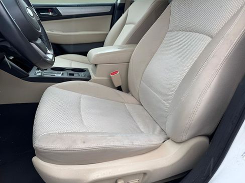 Used 2018 Subaru Outback 2.5i Premium AWD/4WD image 19