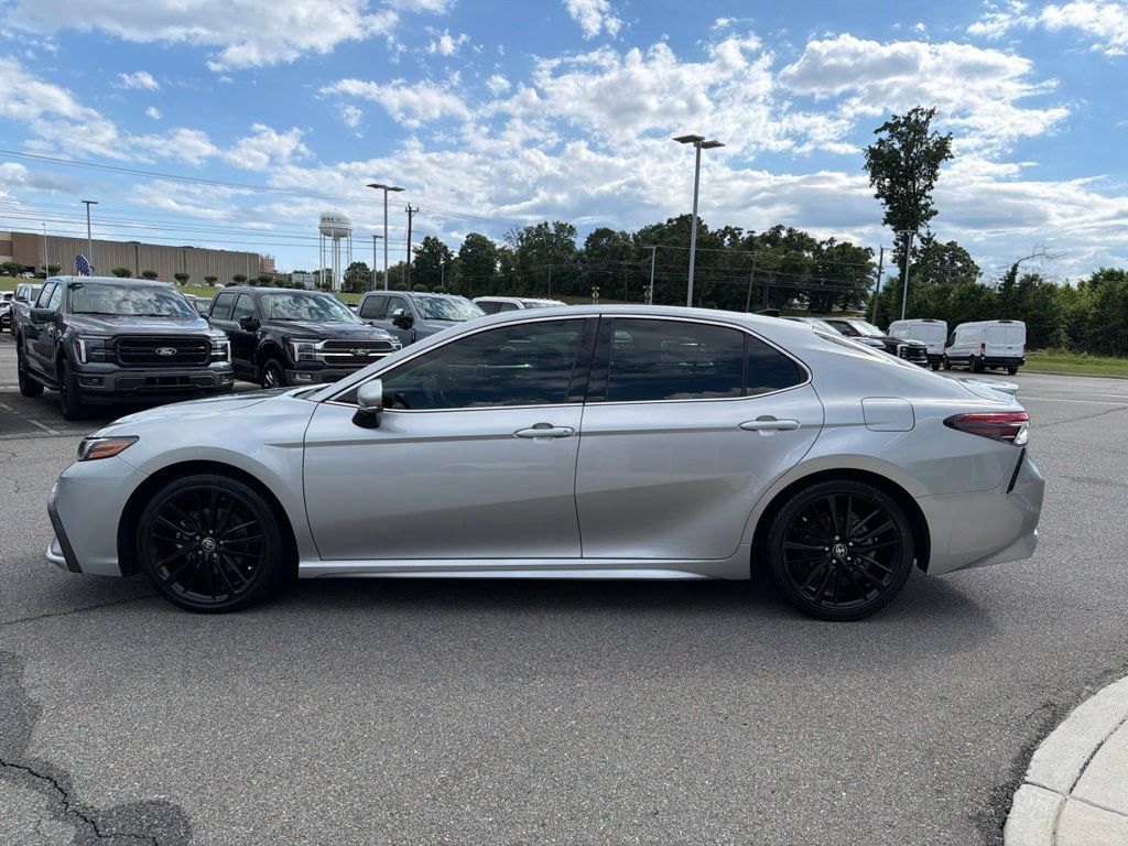 Used 2021 Toyota Camry XSE w/ Navigation Package FWD image 7