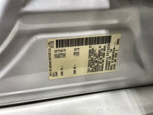 Used 2018 Nissan Maxima Platinum image 34