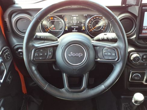 Used 2023 Jeep Wrangler Unlimited Sport AWD/4WD image 14