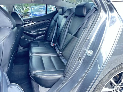 Used 2023 Nissan Maxima SV w/ Floor Mat Group FWD image 16