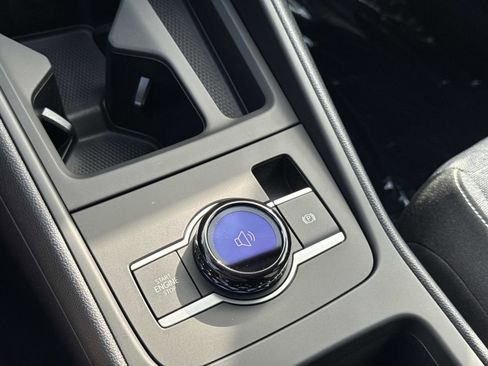 New 2026 Volkswagen Tiguan S image 25