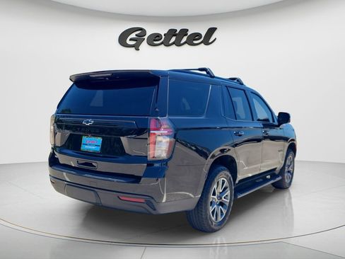 Used 2024 Chevrolet Tahoe Z71 w/ Luxury Package AWD/4WD image 8